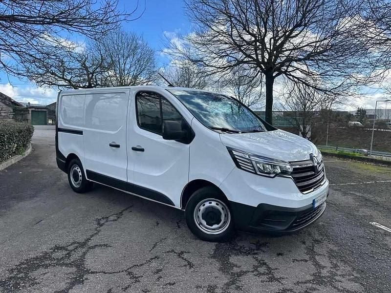 Branco Usado 2022 Renault Trafic Monovolume | € 23.990 (Preço justo) - Imagem 1/4