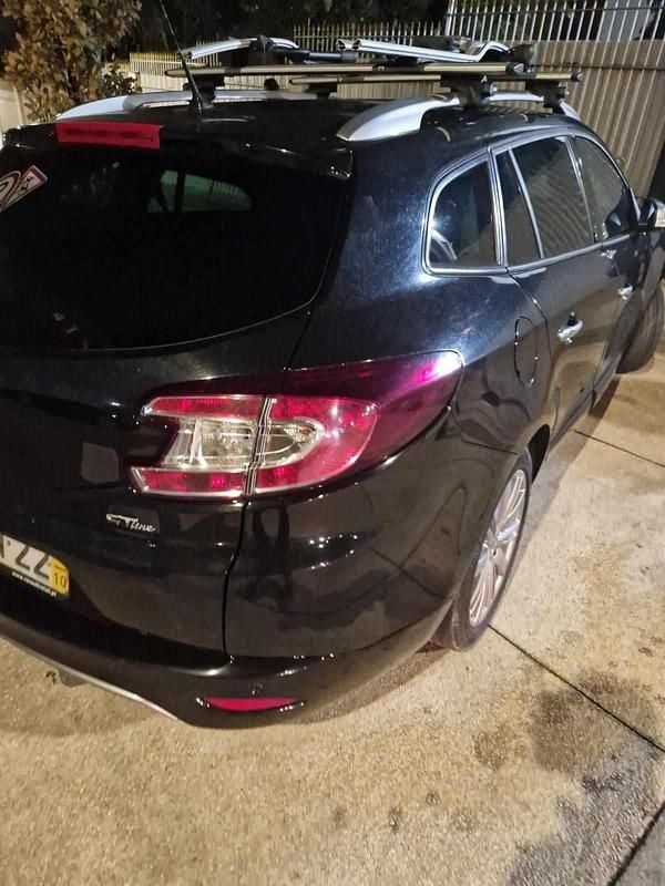 Usado Renault Mégane Cabriolet 110 HP (80 kW) 2015 Preto Cabrios