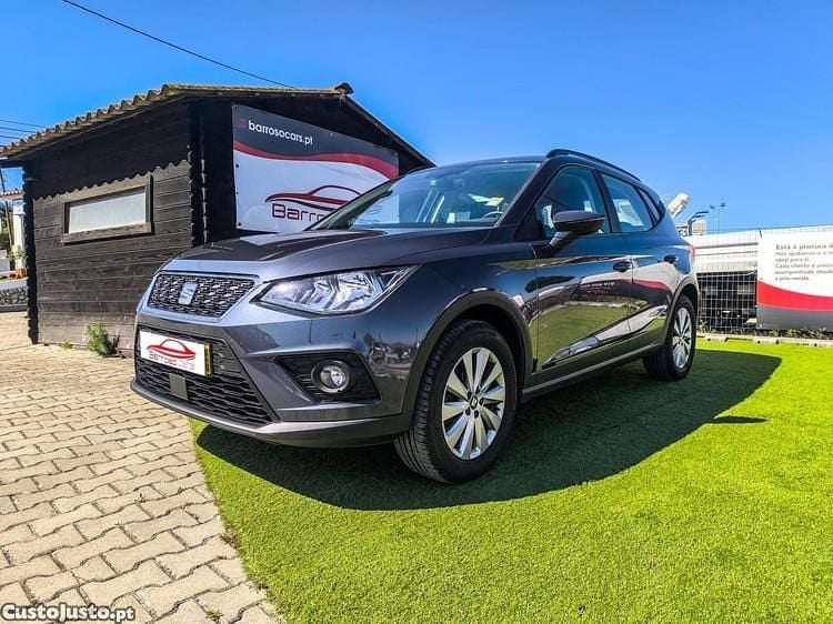 Branco Usado 2020 Seat Arona Style SUV | € 16.900 (Preço justo) - Imagem 1/1