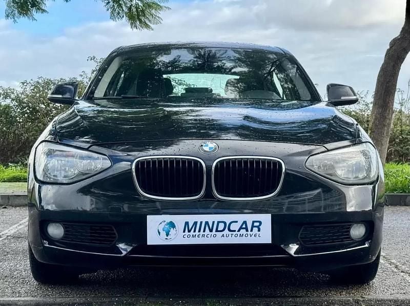 Usado BMW 116 116 HP (85 kW) 2012 Preto Citadino