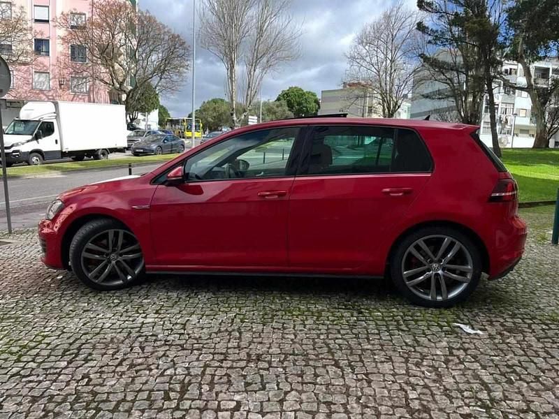 Usado VW Golf VII GTI 220 HP (161 kW) 2014 Vermelho Citadino