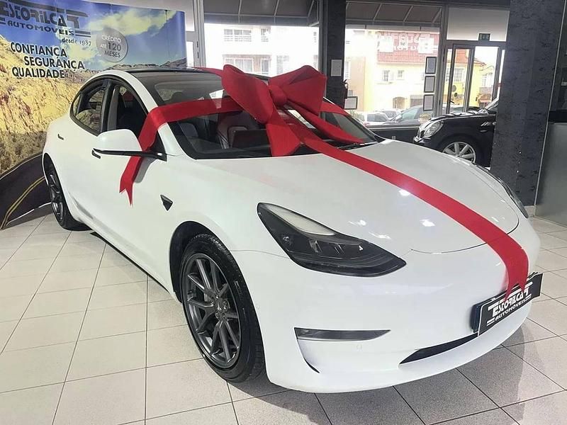 Usado Tesla Model 3 Long Range AWD 353 kW (480 HP) 2021 Branco Sedan