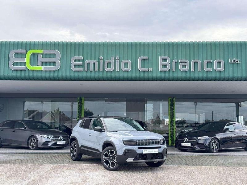 Cinzento Novo 2025 Jeep Avenger SUV | € 24.890 (Preço elevado) - Imagem 1/4