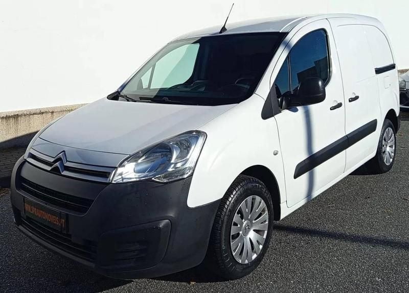 Branco Usado 2017 Citroën Berlingo Feel Monovolume | € 8.750 (Preço justo) - Imagem 1/4