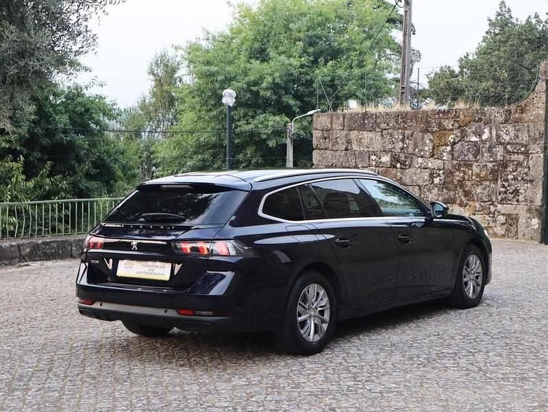 Usado Peugeot 508 SW 130 HP (95 kW) 2019 Azul Carrinha