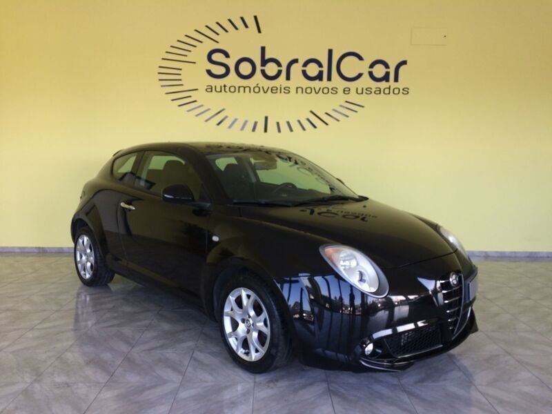 Usado Alfa Romeo MiTo Distinctive 95 HP (69 kW) 2013 Preto Citadino