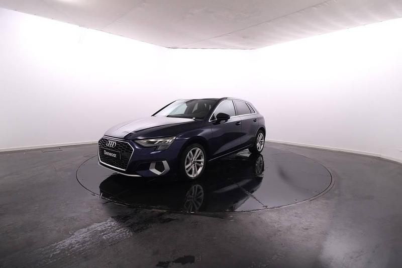 Azul Usado 2024 Audi A3 Advanced | € 30.450 (Caro) - Imagem 1/4