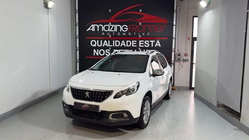 Branco Usado 2018 Peugeot 2008 Style SUV | € 10.750 (Bom preço) - Imagem 1/4