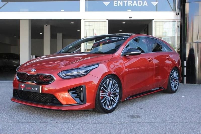 Usado Kia ProCeed GT 204 HP (150 kW) 2020 Laranja Citadino