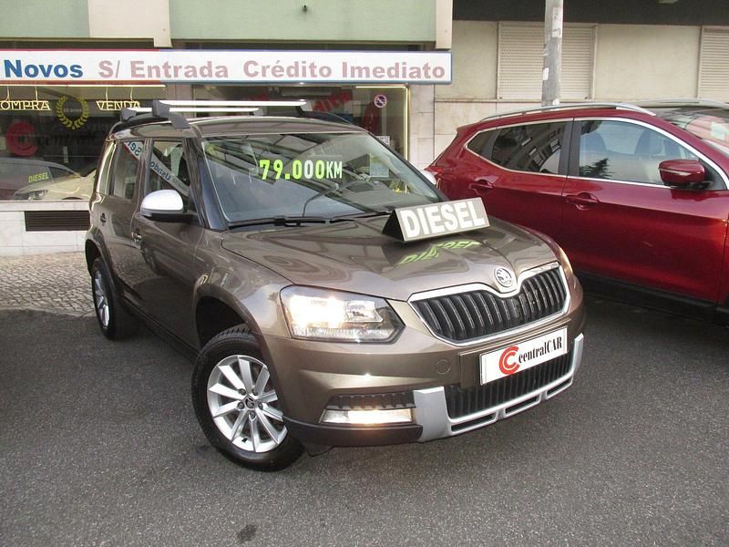 Usado Skoda Yeti Ambition 110 HP (80 kW) 2018 Outra SUV