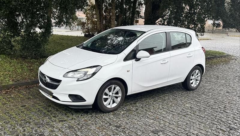 Usado 2016 Opel Corsa Sedan | € 6.500 (Preço justo) - Imagem 1/4