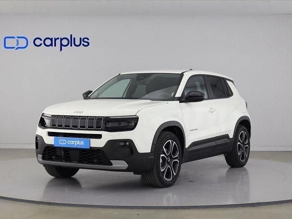 Usado Jeep Avenger Altitude 100 HP (73 kW) 2025 Branco SUV