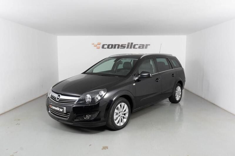 Preto Usado 2009 Opel Astra Cosmo Carrinha | € 5.980 (Preço justo) - Imagem 1/4