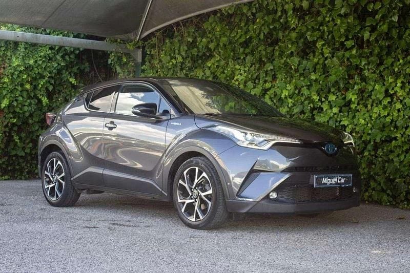 Cinzento Usado 2018 Toyota C-HR Luxury SUV | € 22.900 (Preço justo) - Imagem 1/4