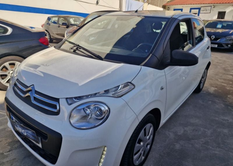 Branco Usado 2019 Citroën C1 Citadino | € 10.290 - Imagem 1/4