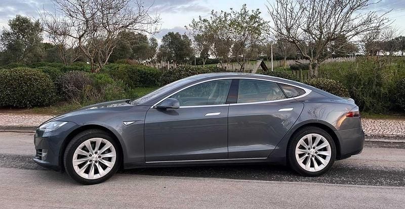 Usado Tesla Model S 278 kW (378 HP) 2013 Citadino