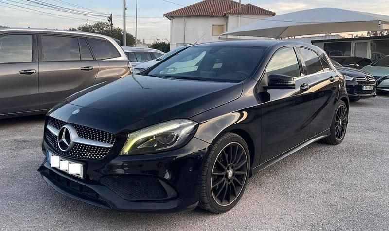 Preto Usado 2016 Mercedes 200 AMG line Coupé | € 19.500 - Imagem 1/4