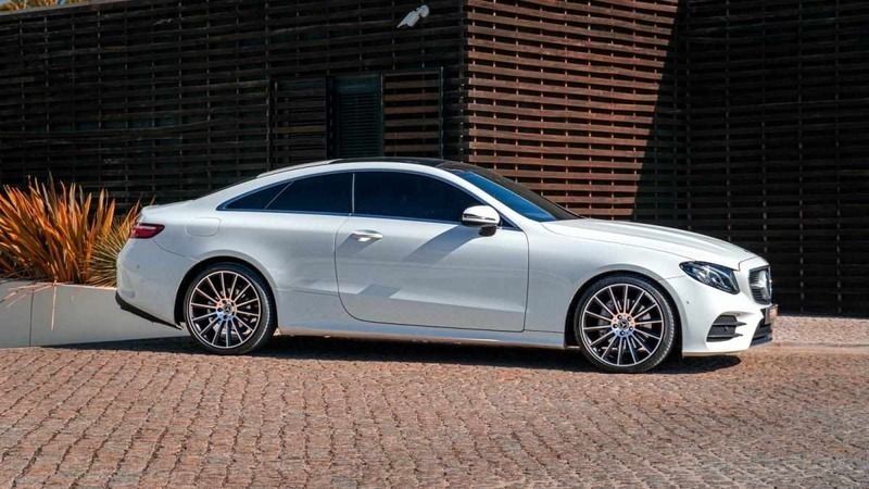 Usado Mercedes E220 194 HP (142 kW) 2018 Branco Coupé