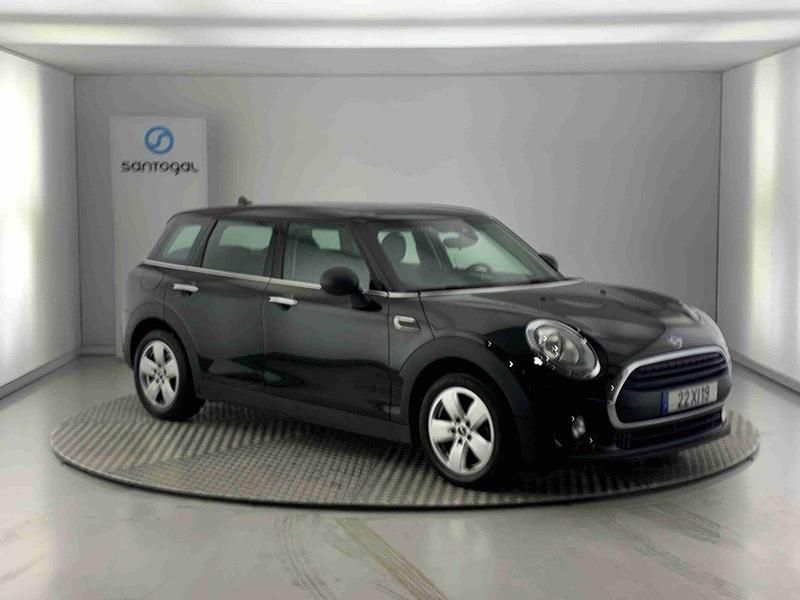 Preto Usado 2019 Mini Clubman Carrinha | € 20.490 (Preço justo) - Imagem 1/4