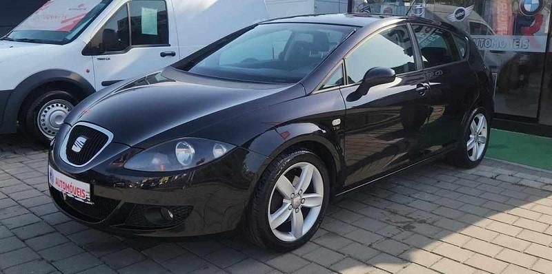 Preto Usado 2008 Seat Leon Citadino | € 6.990 (Caro) - Imagem 1/4