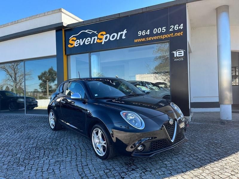 Preto Usado 2018 Alfa Romeo MiTo Citadino | € 11.900 (Preço justo) - Imagem 1/4