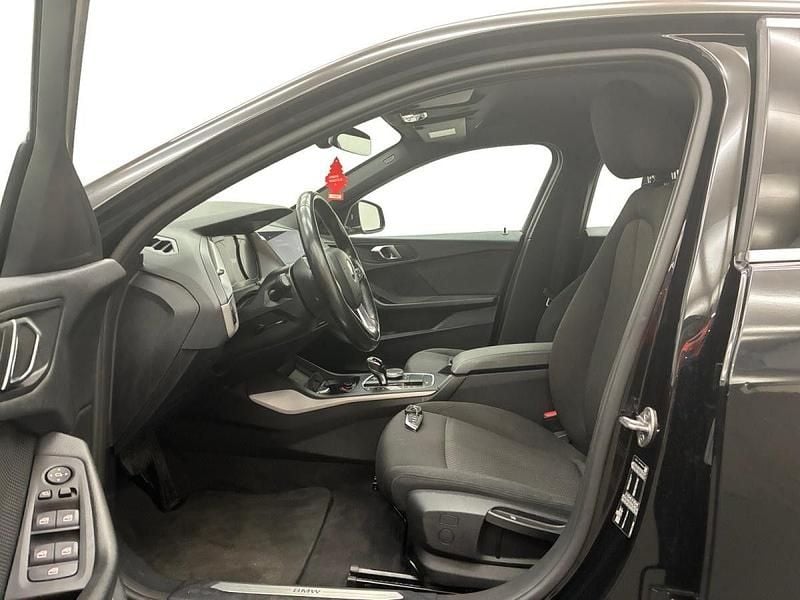 Usado BMW 116 116 HP (85 kW) 2020 Preto Citadino