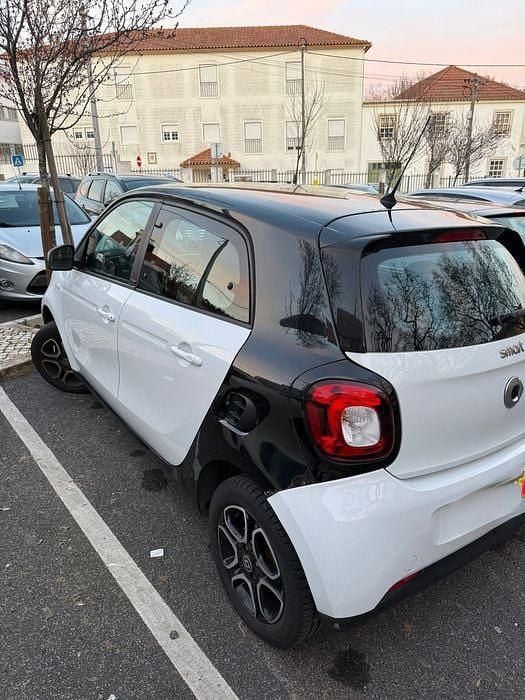 Usado Smart ForFour Prime 71 HP (52 kW) 2016 Citadino