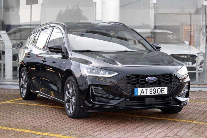 Preto Usado 2022 Ford Focus ST-Line X Carrinha | € 21.750 (Preço justo) - Imagem 1/4