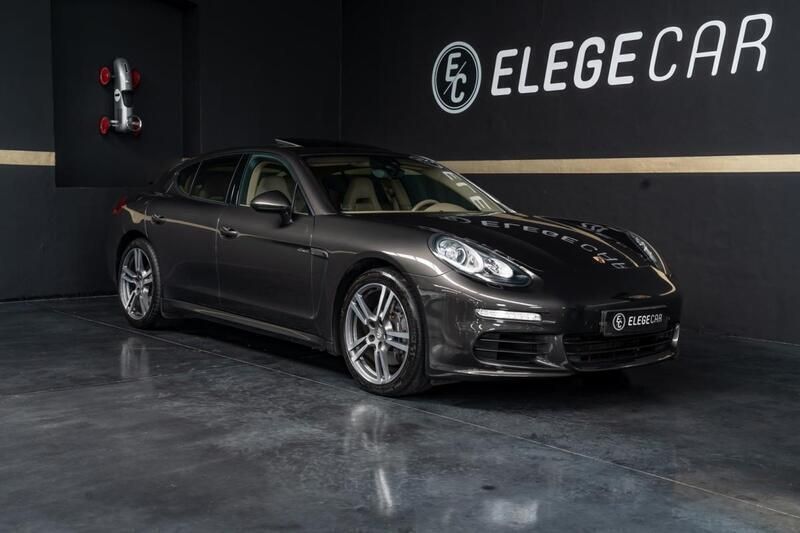 Cinzento Usado 2014 Porsche Panamera Edition Sedan | € 42.950 (Preço elevado) - Imagem 1/3