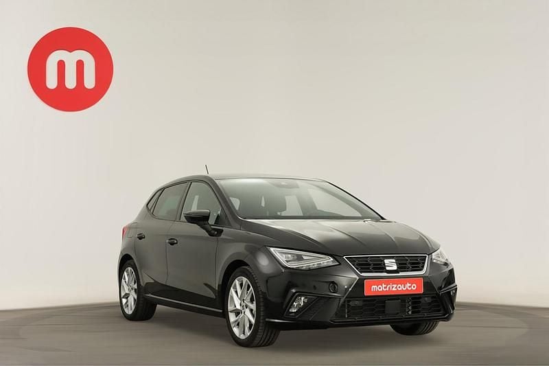 Cinzento Usado 2025 Seat Ibiza FR | € 19.999 (Caro) - Imagem 1/4