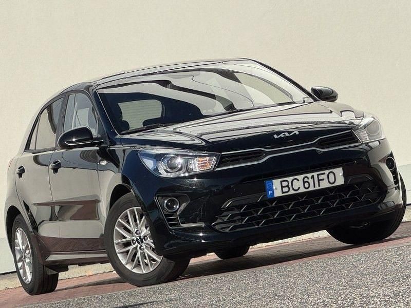 Preto Usado 2023 Kia Rio | € 16.900 (Preço justo) - Imagem 1/4
