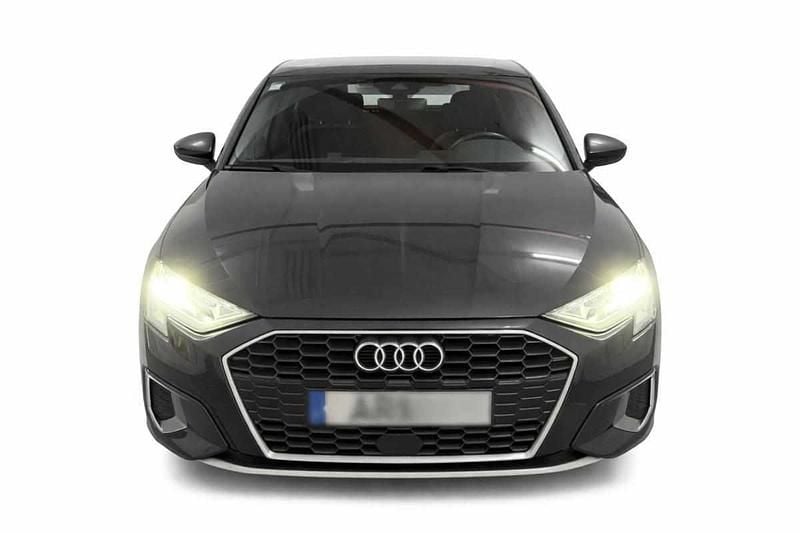 Usado Audi A3 245 HP (180 kW) 2022 Cinzento Sedan