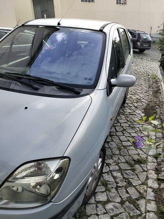 Usado 2001 Renault Scénic Monovolume | € 1.500 - Imagem 1/4
