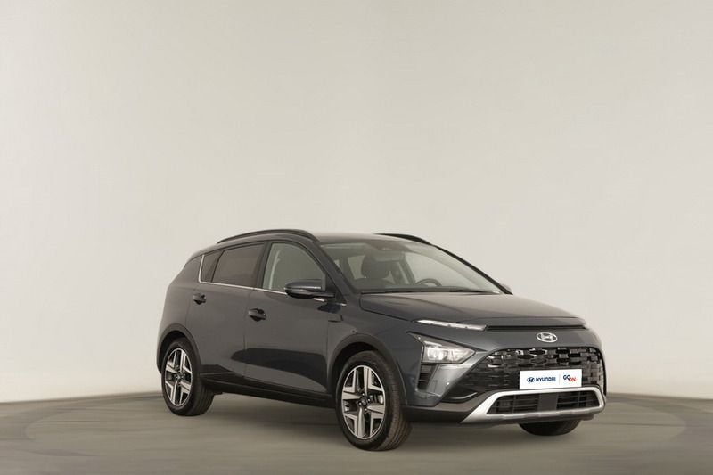 Cinzento Usado 2023 Hyundai Bayon Premium SUV | € 17.690 (Preço justo) - Imagem 1/4