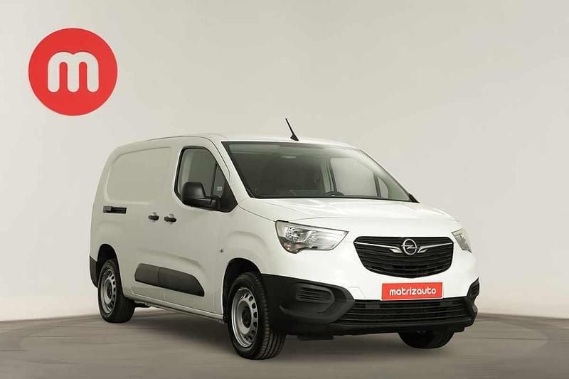 Branco Usado 2022 Opel Combo | € 15.699 (Preço justo) - Imagem 1/4