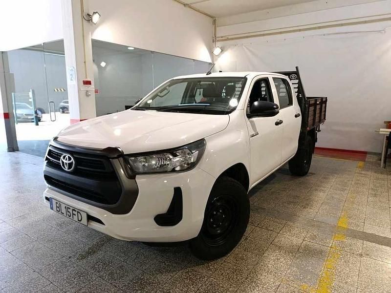 Branco Usado 2024 Toyota HiLux Pickup | € 39.990 (Preço justo) - Imagem 1/4