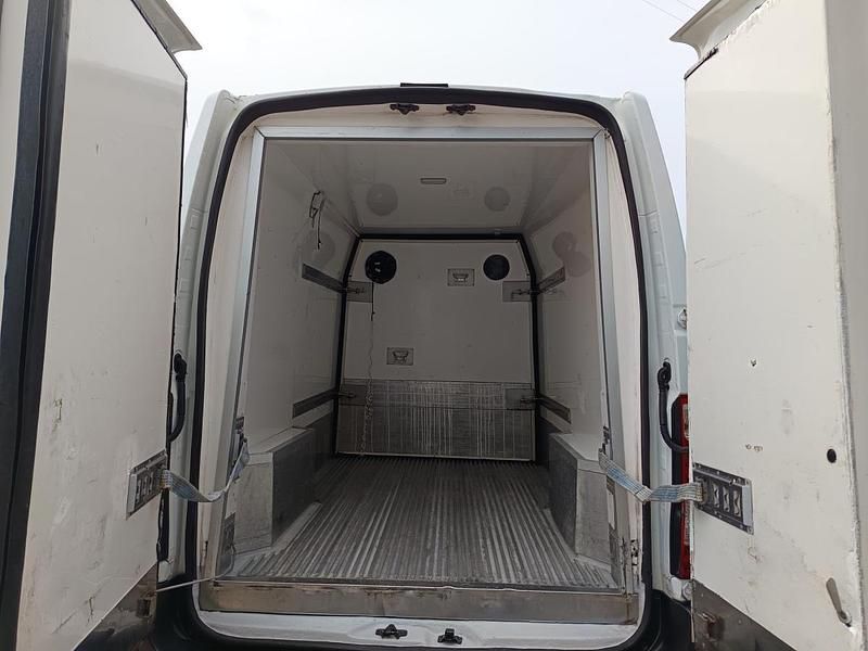 Branco Usado 2017 Renault Master | € 12.500 (Bom preço) - Imagem 1/4