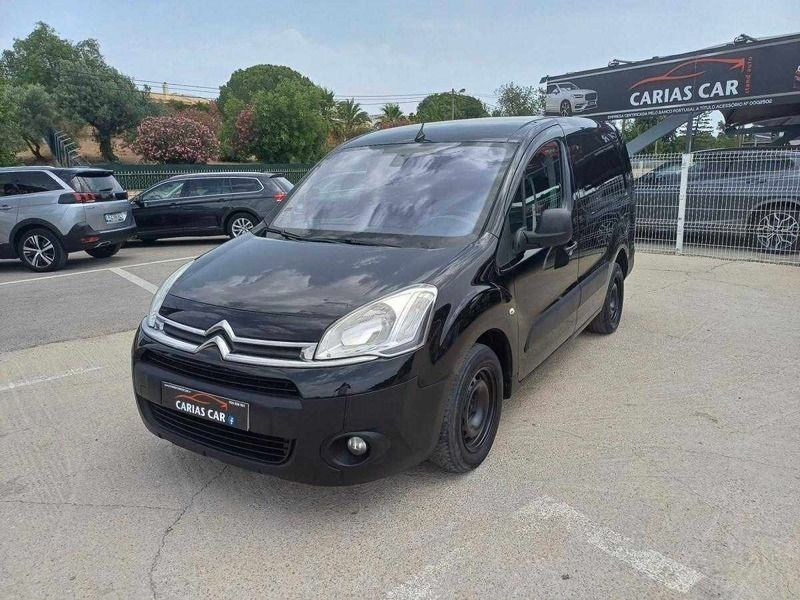 Preto Usado 2013 Citroën Berlingo Exclusive Monovolume | € 10.750 - Imagem 1/4
