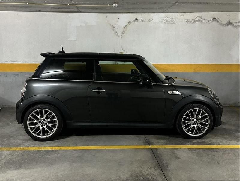 Usado 2011 Mini Cooper S Citadino | € 11.250 (Preço justo) - Imagem 1/4