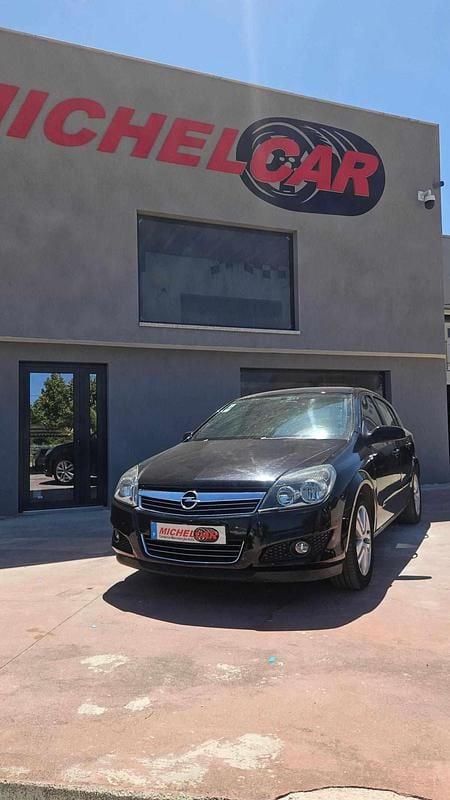 Preto Usado 2007 Opel Astra Citadino | € 4.499 (Preço justo) - Imagem 1/4