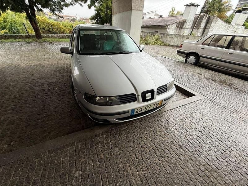Usado 2002 Seat Toledo Sedan | € 2.970 - Imagem 1/4