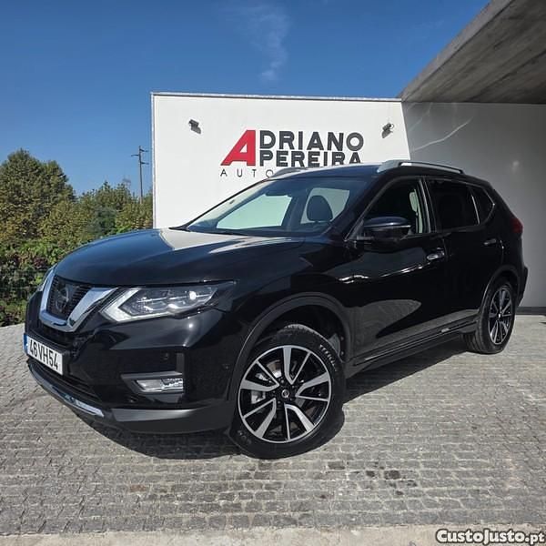 Preto Usado 2018 Nissan X-Trail Tekna SUV | € 23.500 (Preço elevado) - Imagem 1/1