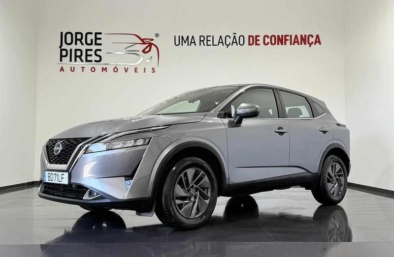 Cinzento Usado 2023 Nissan Qashqai SUV | € 25.990 (Bom preço) - Imagem 1/4
