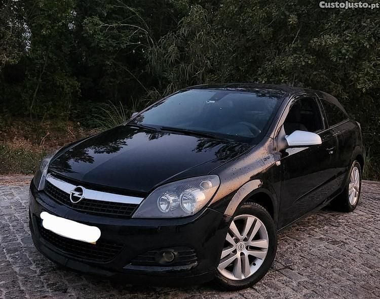 Preto Usado 2009 Opel Astra GTC Sport | € 3.950 (Bom preço) - Imagem 1/1