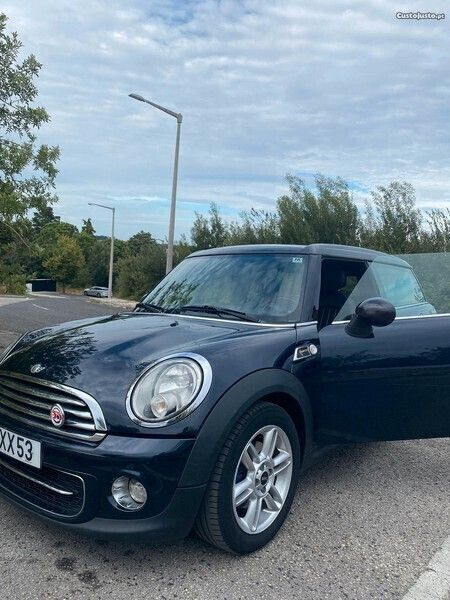 Preto Usado 2011 Mini Cooper D Countryman SUV | € 7.900 (Super Preço) - Imagem 1/1