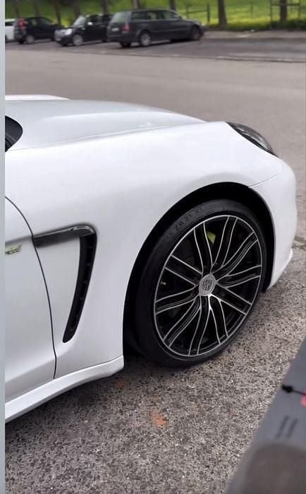 Usado Porsche Panamera S 416 HP (305 kW) 2013 Sedan