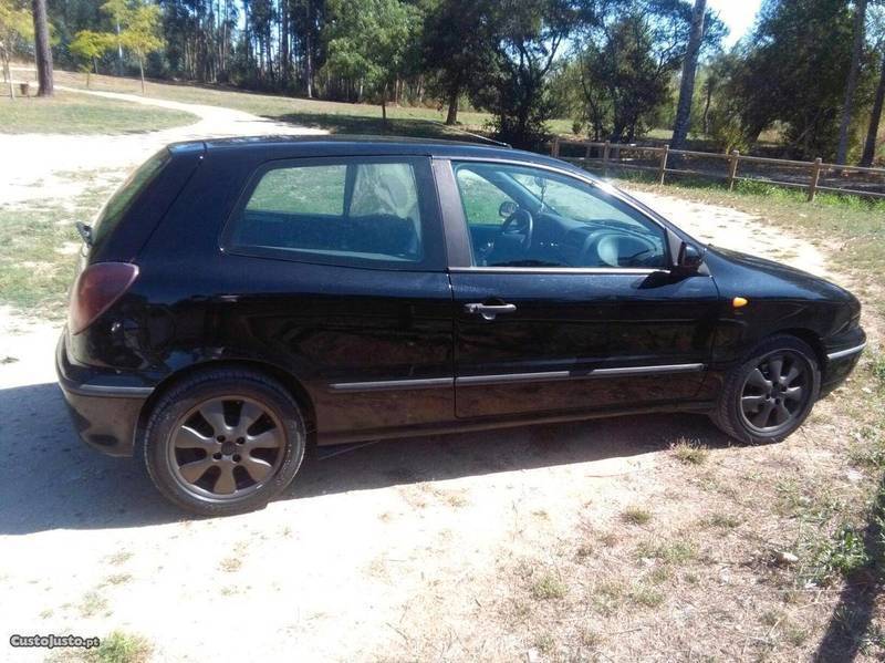 Vendido Fiat Bravo 1.9 JTD 105 Carros usados para venda