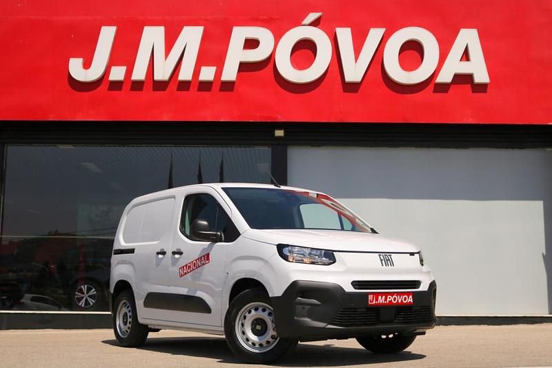 Branco Novo 2025 Fiat e-Doblò Monovolume | € 29.500 - Imagem 1/4