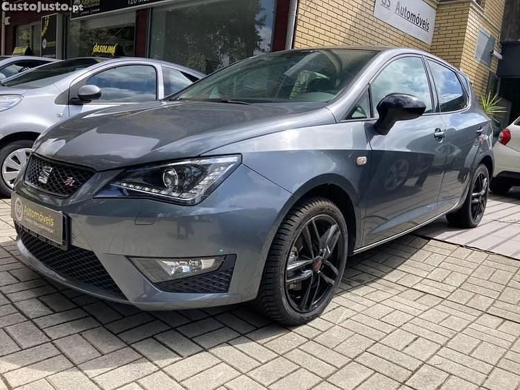 Cinza Usado 2016 Seat Ibiza FR Citadino | € 15.900 (Caro) - Imagem 1/1
