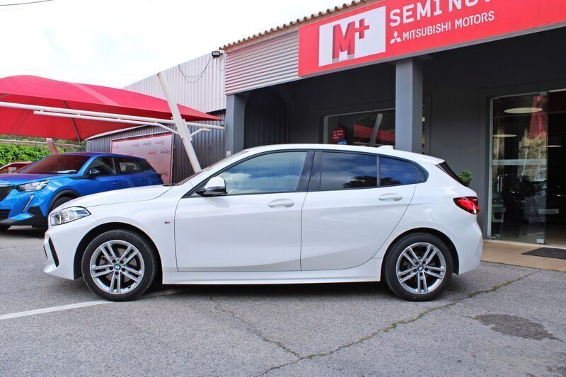 Branco Usado 2024 BMW 116 Citadino | € 34.900 (Caro) - Imagem 1/4